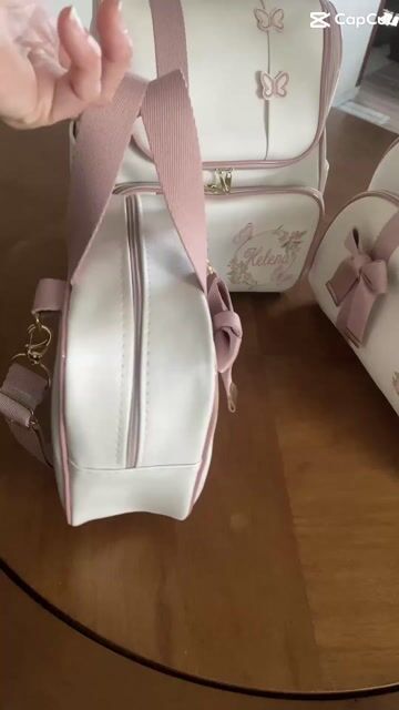 Vídeo de Kit maternidade personalizado bolsas , porta cartão , porta chupeta e trocador
