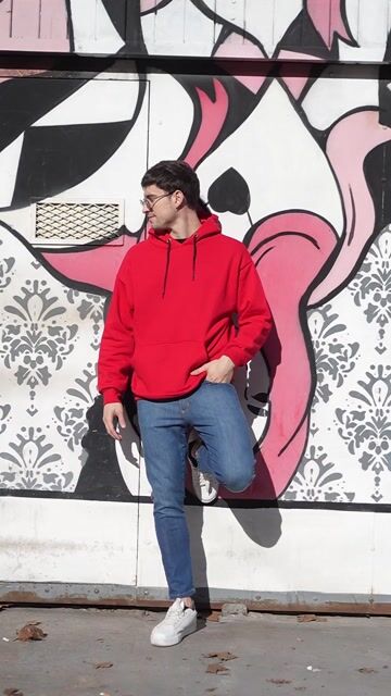 Video de BUZO CANGURO DE FRISA PEINADA - MODELO URBAN ROJO