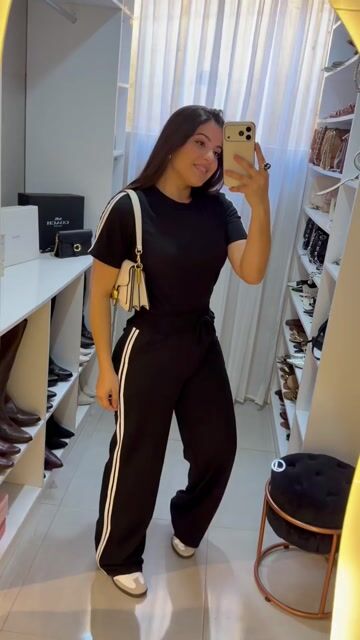 Vídeo de CONJUNTO ADIDAS MOLETINHO- PRETO