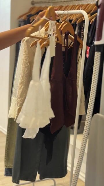 Video de Amélie • ropa y accesorios