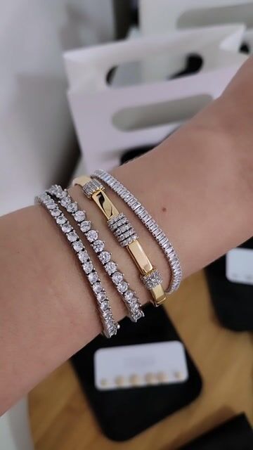 Video de BRACELETE ARTICULADO CRAVEJADO