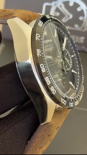 Video de TAG Heuer Carrera 44mm - AÇO/MOSTRADOR PRETO - COURO