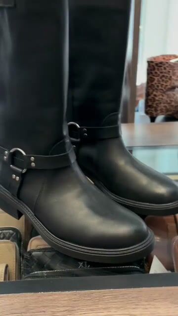 Video de SOLEMNIA SHOES
