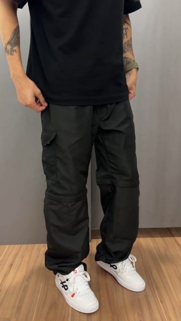 Video de Calça/Bermuda Cargo Ripstop 2 em 1 (conversível)
