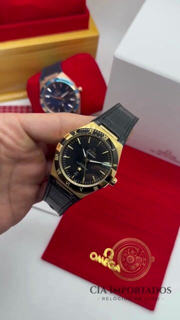 Vídeo de Constellation Relógio Premium Dourado e Preto Masculino | CIA IMPORTADOS