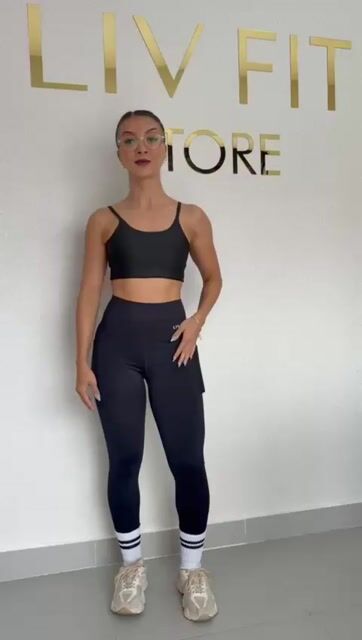 Video de Calça com bolso cintura alta (poliamida)