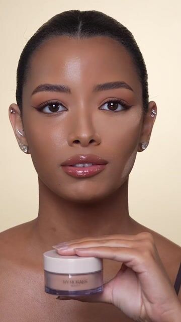 Vídeo de Pó Facial 03