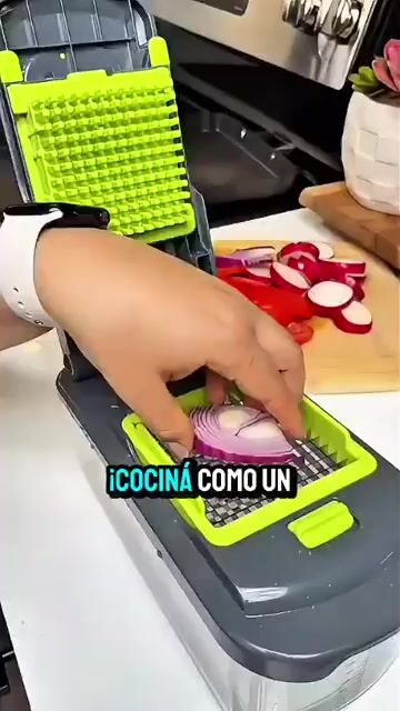 Video de MANDOLINA 16 PZ | Cortador de Vegetales Multifunción Profesional