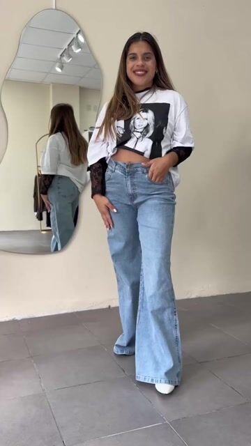 Video de JEANS WIDE LEG CELESTE ELASTIZADO