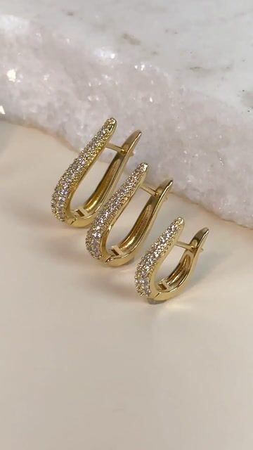 Vídeo de Trio Argola Micro Zircônias Cristal | Banhado a Prata