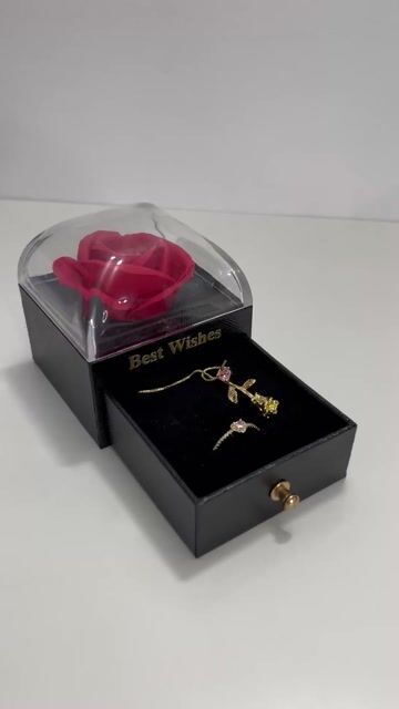Video de Set de collar y anillo con caja de regalo