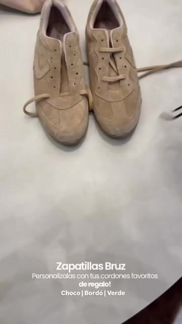 Video de Liberté Outfits