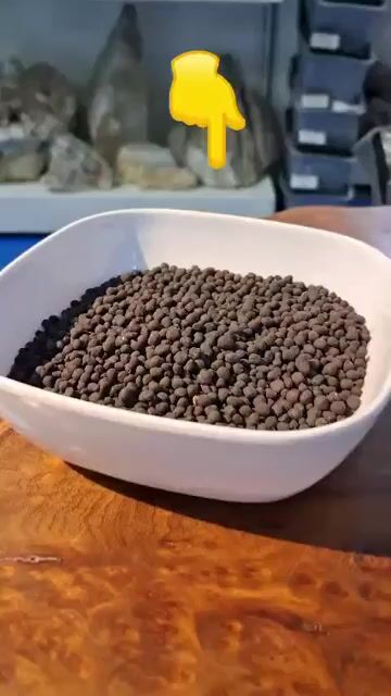 Video de LEONARDITA FERTILIZANTE MINERAL ORGANICO GRANULADA RICA EN ACIDOS HUMICOS Y FULVICOS