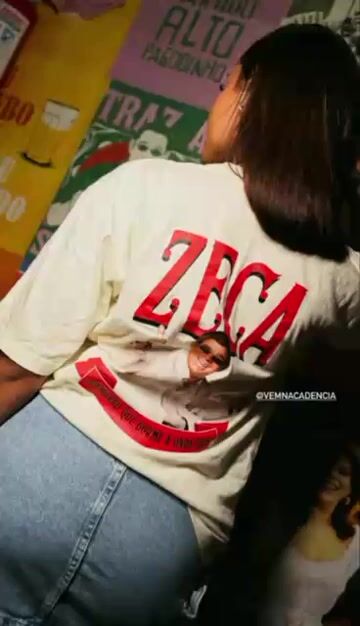 Vídeo de CAMISETA ZECA PAGODINHO