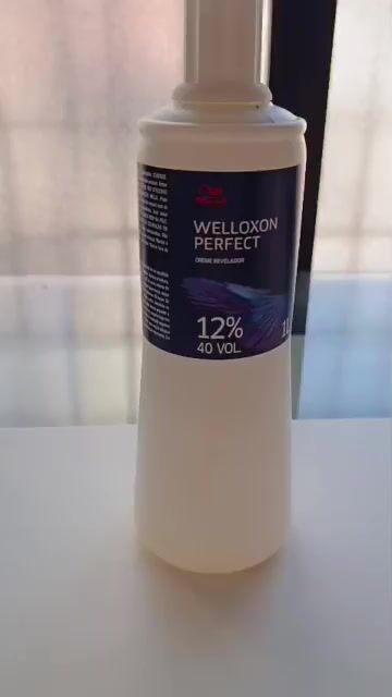 Vídeo de Oxidante Wella Welloxon Perfect 12% 40 Volumes 1000ml
