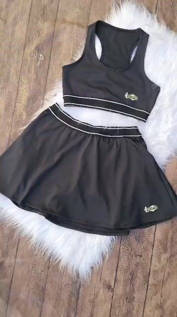 Video de Conjunto Feminino Moda Fitness Top Nadador e Short Saia Lindo