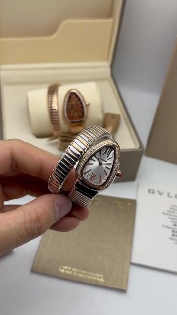 Video de Bvlgari Serpenti Tubogas 33mm - AÇO COM ROSE/MOSTRADOR BRANCO