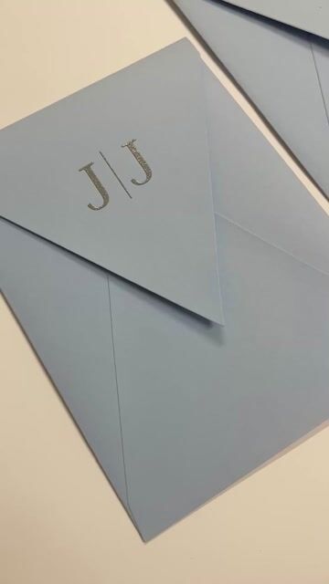 Vídeo de Envelope Modelo Bico vertical - Com Relevo Americano