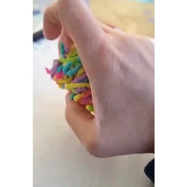 Video de Gusanitos Sensoriales Fidget Toy - Juguete Didáctico Antiestrés