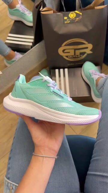 Vídeo de Outlet GR