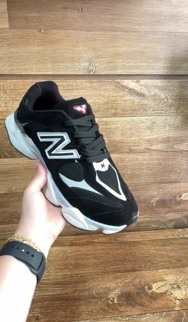 Video de NEW BALANCE 9060 - PRETO/CINZA