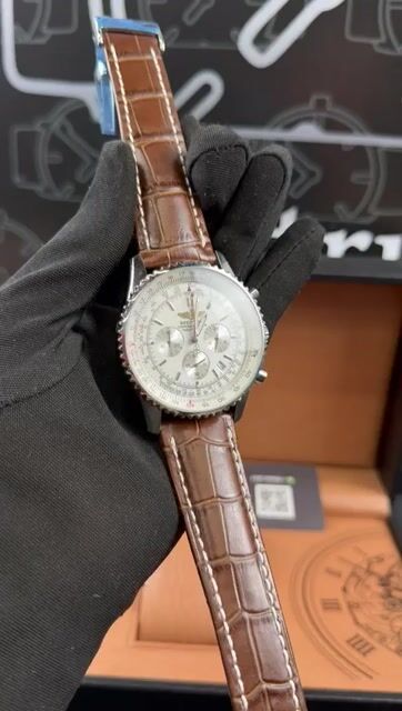 Video de Breitling Navitimer 46mm - AÇO/MOSTRADOR BRANCO - COURO