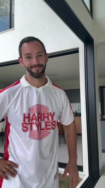 Video de Jersey Harry Styles - Together Together