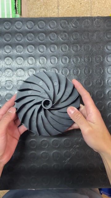 Video de TURBINA REFRIGERANTE INFERIOR COTADORA DE CESPED PLUMITA 1180