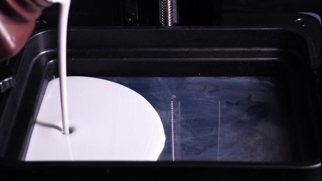 Video de RESINA SUNLU Standard x 1Kg