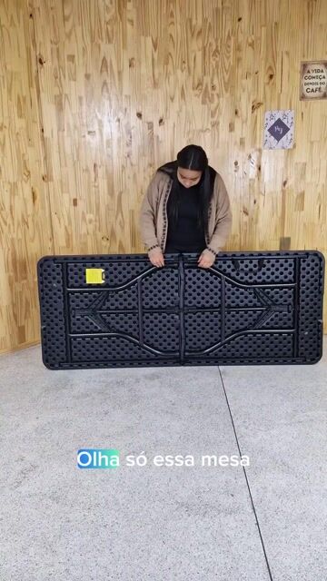 Vídeo de Mesa Maleta Portátil Dobrabravel 1,80 cm Branca ou Preta De Plastico Resistente