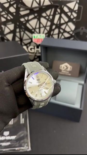 Video de TAG Heuer Carrera 44mm - AÇO/MOSTRADOR BRANCO - SILICONE