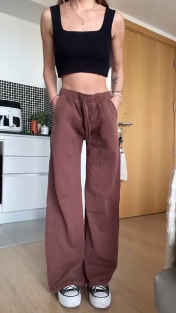 Video de JOGGINETA DESTROY JEAN CHOCOLATE
