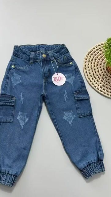 Vídeo de Calça Jeans Jogger Cargo Infantil De Menina Mini Diva Moda Blogueirinha