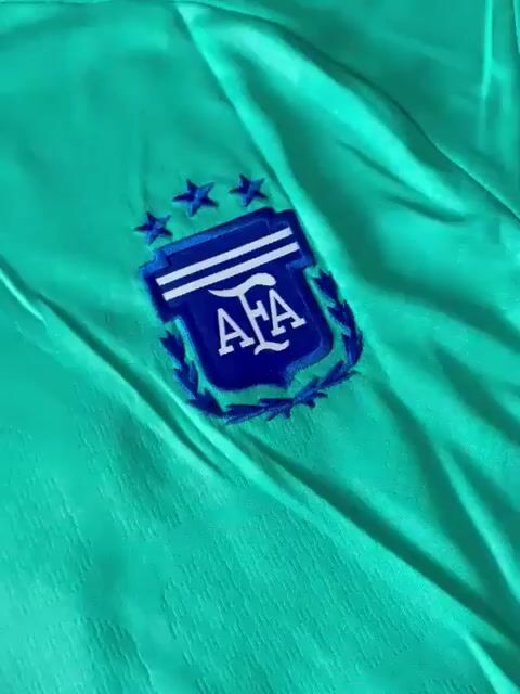 Video de CAMISETA ARGENTINA 2026/27 ARQUERO VERDE E. MARTINEZ 23