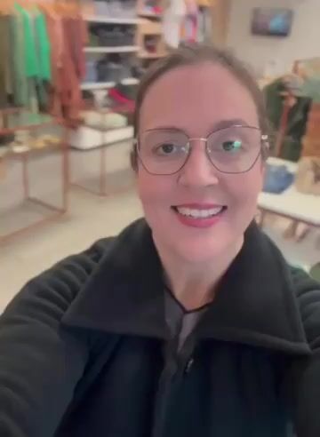 Vídeo de Loja de Roupas A Praça 