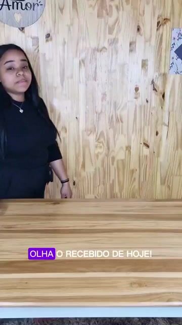 Vídeo de Mesa Infantil Dalas Quadrada De Madeira Colorida Resistente Creche