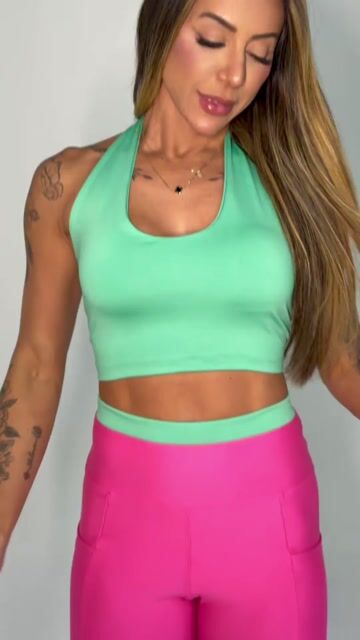 Vídeo de Carol T-Shirt 