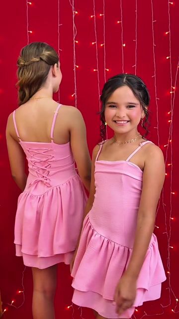 Vídeo de Vestido Charlotte Rosa