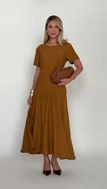 Video de Vestido Midi Meia Manga Cinto Com Fivela - 205317