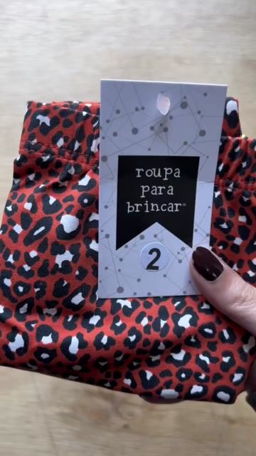 Video de Calça Legging Infantil Estampada Onça Clássica
