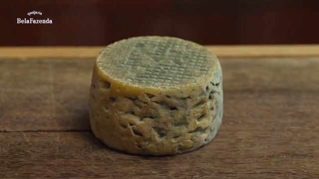 Vídeo de Duzu — Queijo Azul Cremoso Bela Fazenda – Aprox. 300g