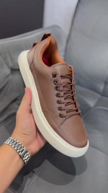 Video de Sneaker Couro Legitimo Casual Café