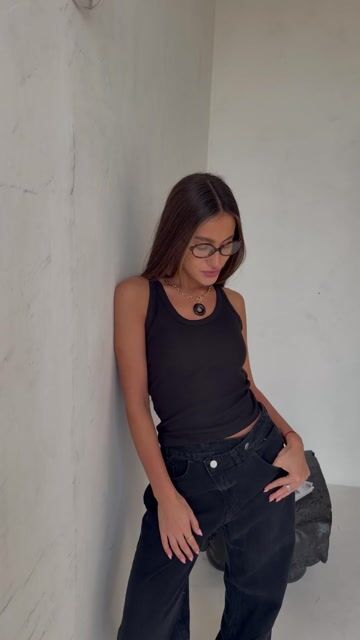 Video de Musculosa Ode (posee PUSH Up) importada
