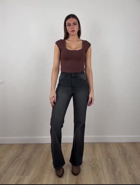 Video de Amélie • ropa y accesorios