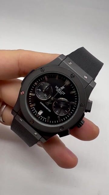 Video de Hublot Classic Fusion 45mm - AÇO PRETO/MOSTRADOR PRETO - SILICONE
