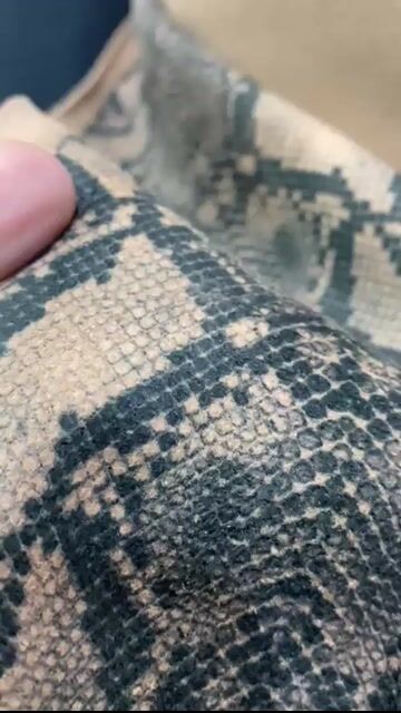 Video de MICROFIBRA REPTIL