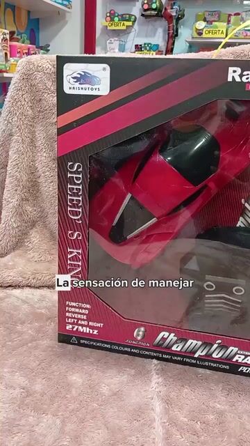 Video de Auto Carrera Super Deportivo Rojo A Radio Control Y Pedales