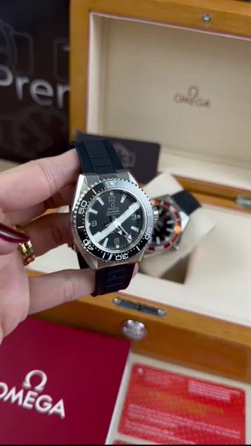 Video de Omega Seamaster 40mm - AÇO/MOSTRADOR PRETON - SILICONE