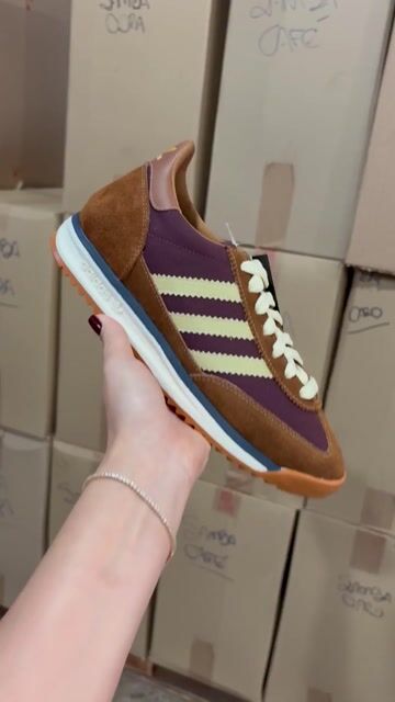 Video de Adidas SL 72 Couro