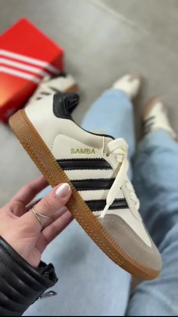 Vídeo de Booh Shoes